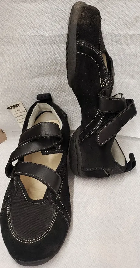 Dansurf -- Split Sole Dancesneaker -- Black