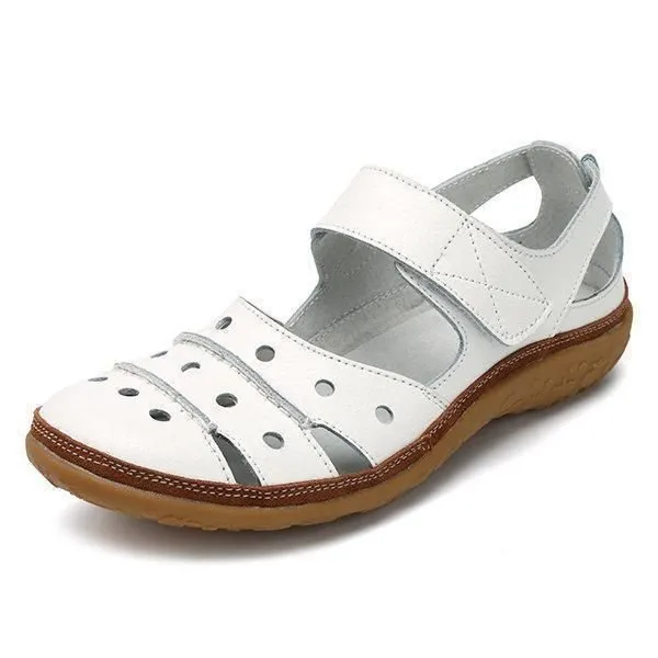 Owlkay - Stride Harmony Hollow Hook Flat Sandals